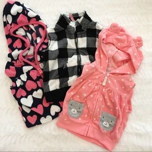 Set of 3 fleece zip up vests
